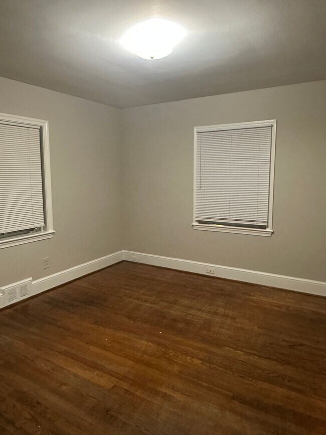 Photo - 610 W Second St Apartamento Unidad 610 W Second St. A