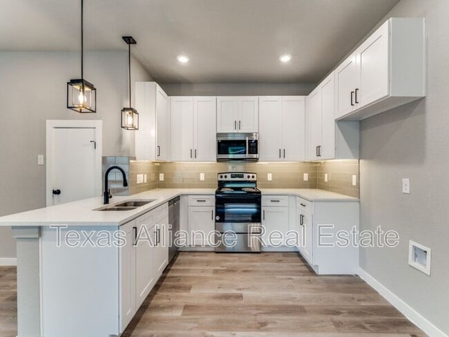 Photo - 3628 Frazier Ct