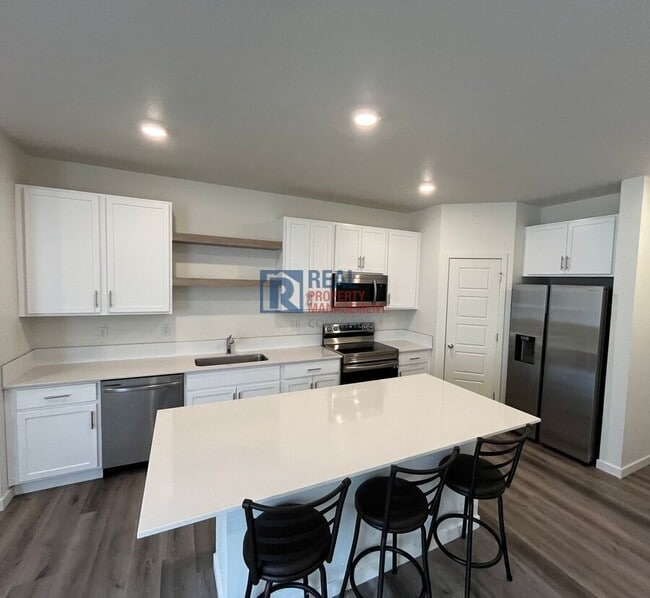 Photo - 503 S Rollie Ave