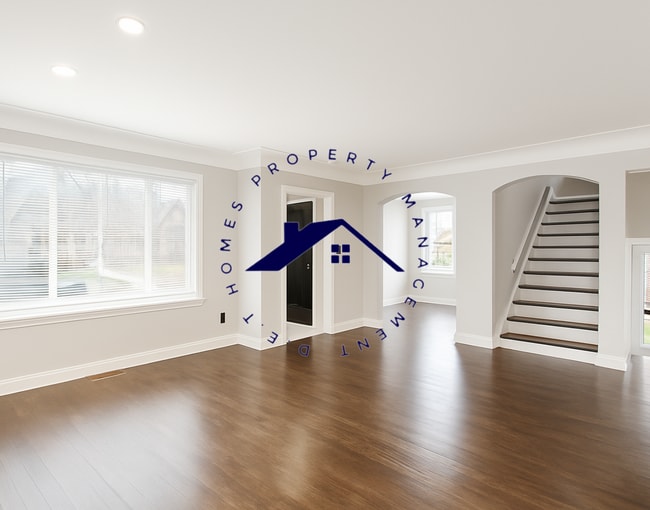 Photo - 16738 Patton St