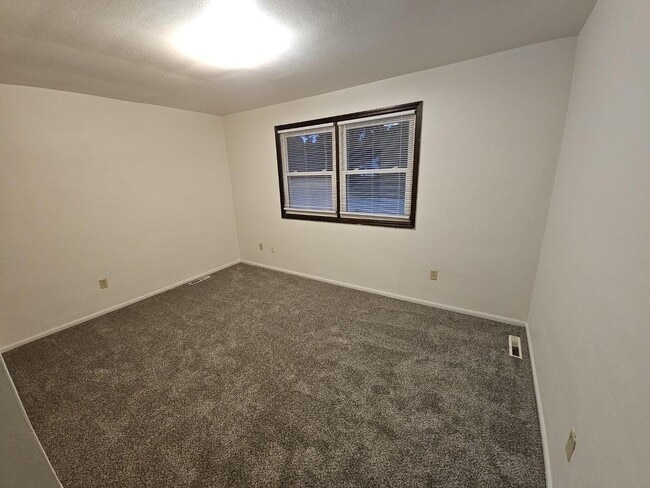 7121 Century Ave Unit 1