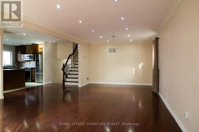 Photo - 1885 Rosefield Rd