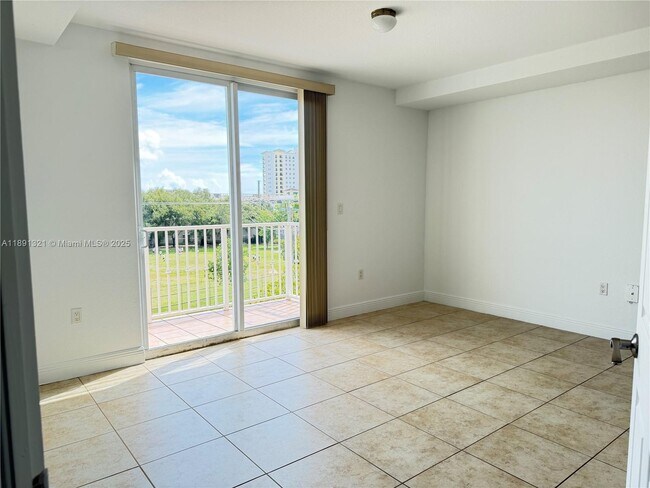 Photo - 107 Mendoza Ave Unit 402