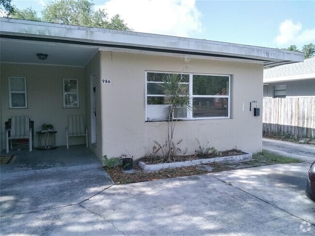 Building Photo - 986 22nd Ave S Unit 2 Rental