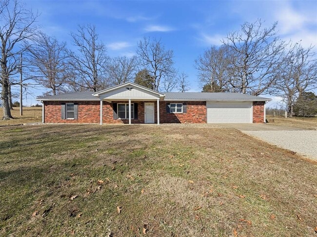 Building Photo - 2390 Brandenburg Rd