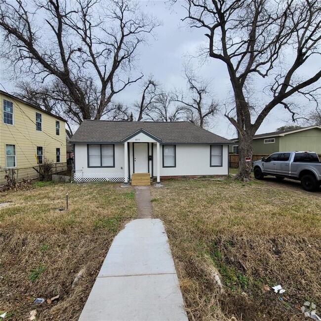 Building Photo - 6810 Bleker St Rental