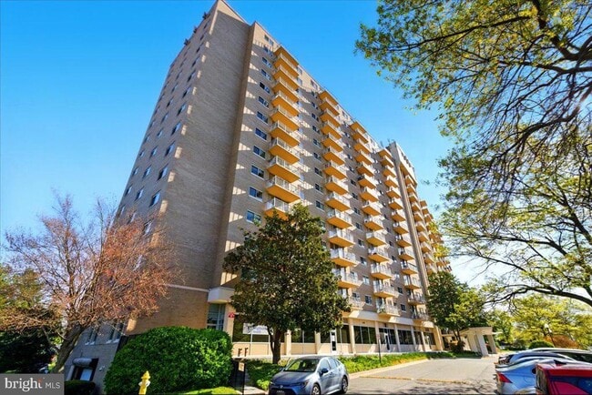 Building Photo - 1225 Martha Custis Dr Unit 815 Rental