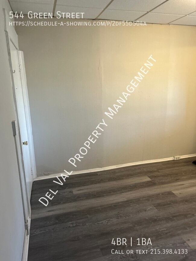 Photo - 544 Green St Townhome