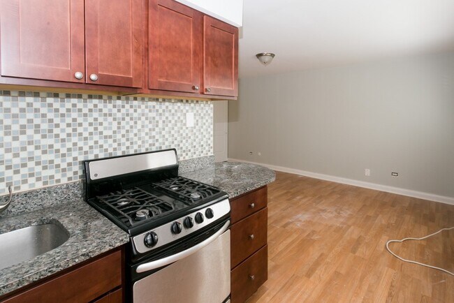 Photo - 432 Elm Pl Unit 501