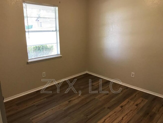 Photo - 485 W 150th St