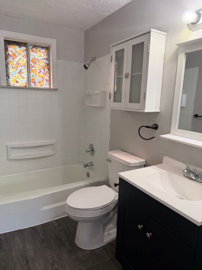 Photo - 3 Bedroom NE Canton House for rent