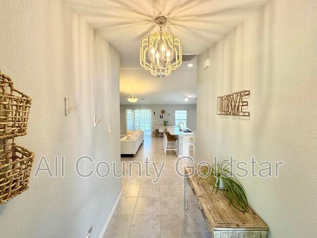 Building Photo - 11373 Visby Ave