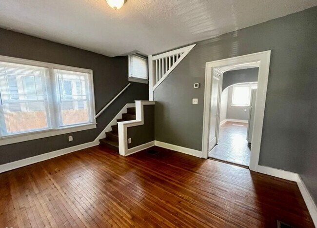 Photo - 2922-2924 Ruckle Street Unit 2924