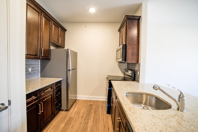 Photo - Rhinesmith Apartments