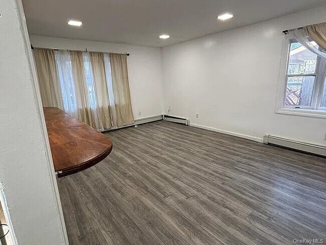 Photo - 61 Montgomery Ave