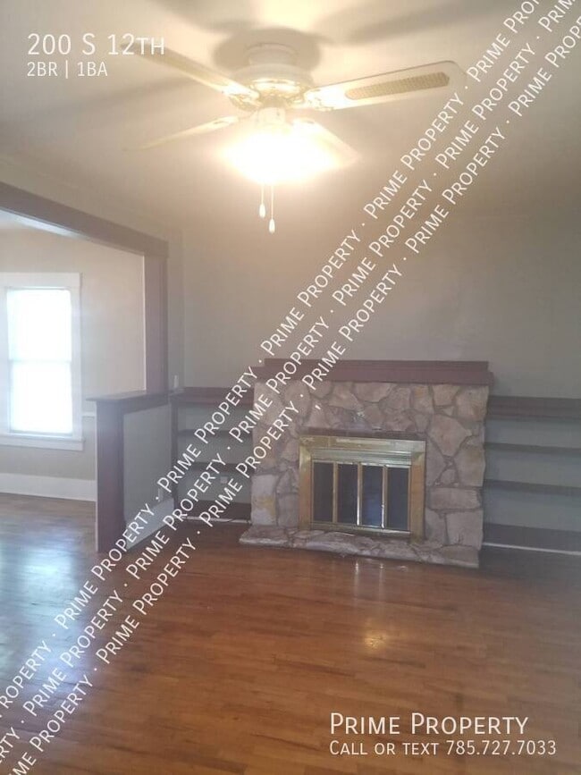 Photo - 200 S 12th St