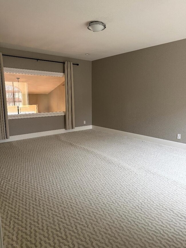 Photo - 1125 Royal Ln