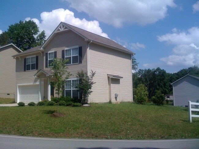 Photo - 3BR/ 2.5BA in Karns