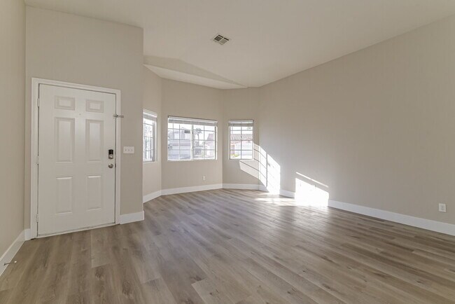 Photo - 5238 Olive Dale Ct