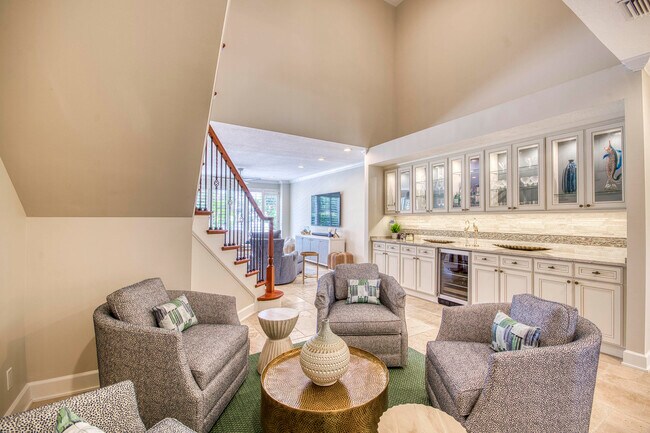 2245 Monet Rd