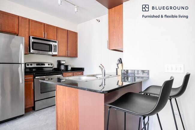 Photo - 210 N Wells St Unit FL19-ID272