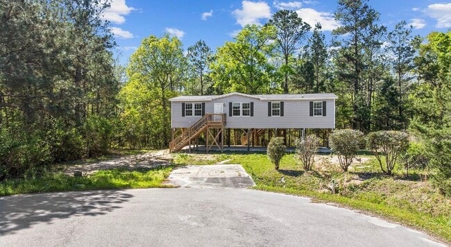 Photo - 8376 Huntington Ct