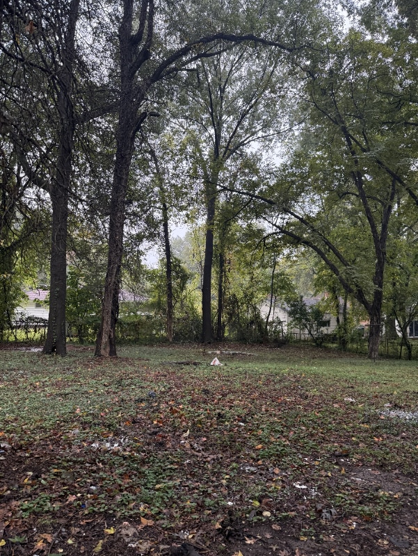 Photo - 4008 Macaulay Cove