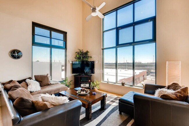 Photo - 3100 Huron St Unit 4d