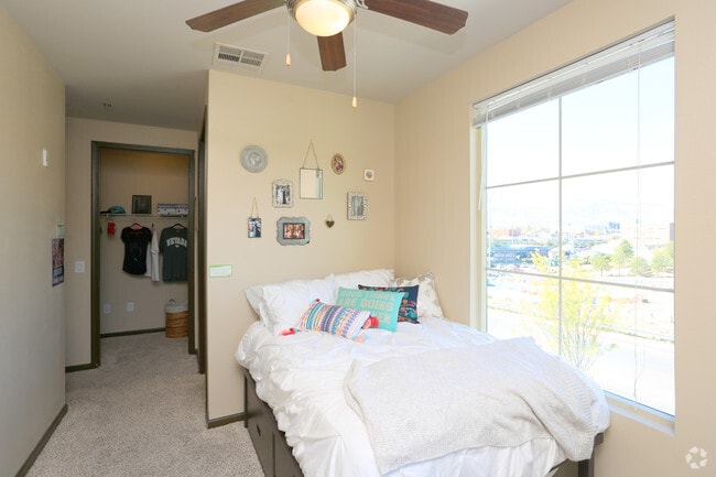 Bedroom - The Republic