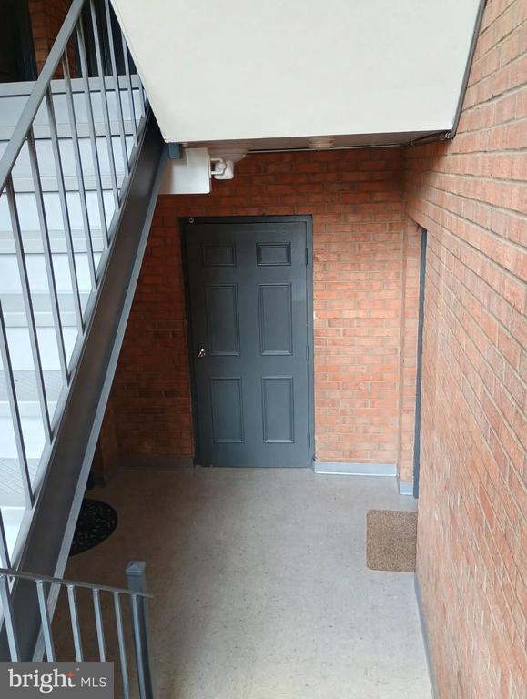 1805 William St Unit B7