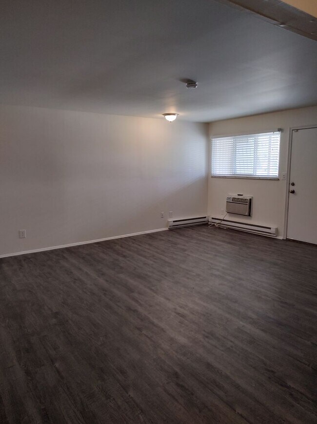 Photo - Parkview Manor Apartments