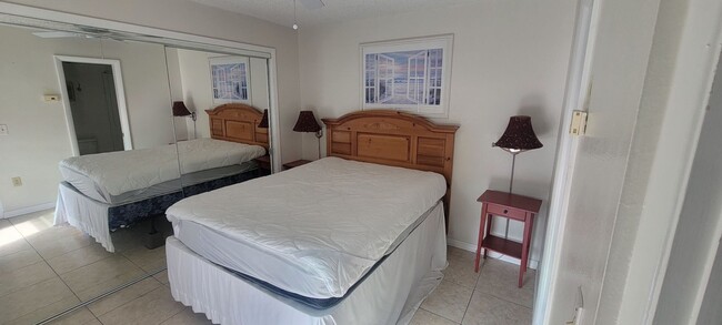 Photo - Furnished or Unfurnished 1 Bed Steps from Mad Beach Unit G