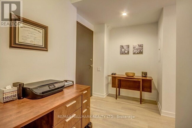 Photo - 60 Haslett Ave Unité 305