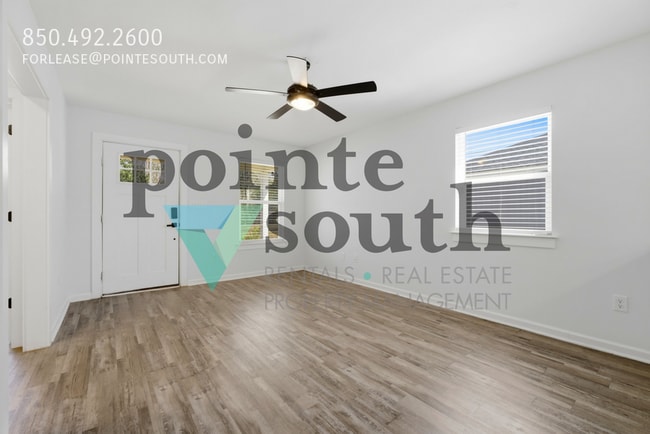 Photo - 22771 Racine St