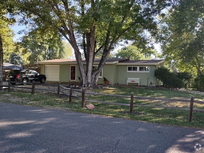 Building Photo - 3100 Newland St Rental