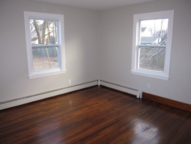 Photo - 366 Hollis St Unit 1