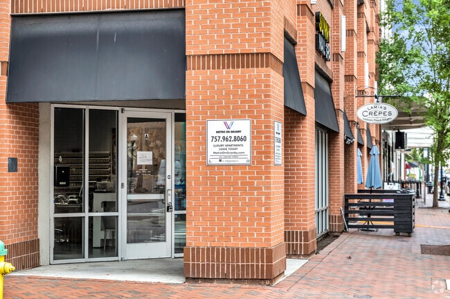 Photo - Metro On Granby Apartments