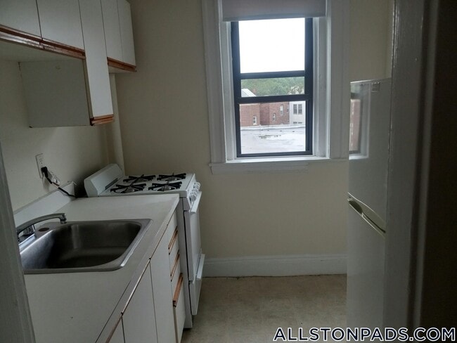 Photo - 1144 Commonwealth Ave Apartamento Unidad 32