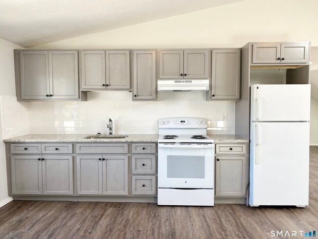 Photo - 79 Avon St Unit 3D