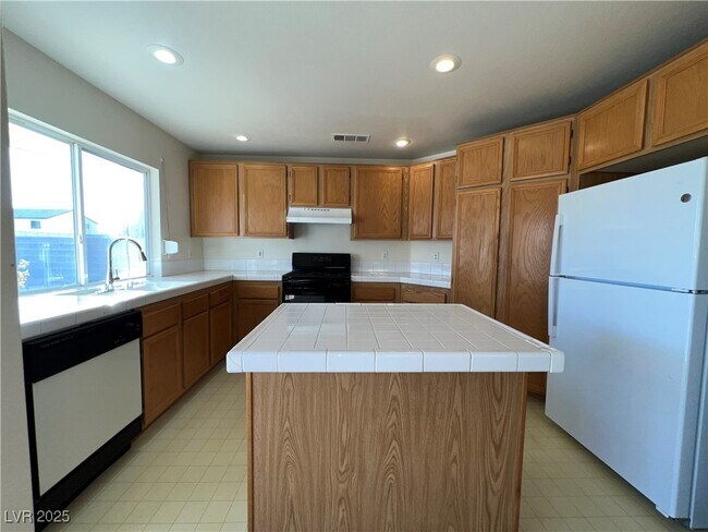 Photo - 5418 Indigo Hills St