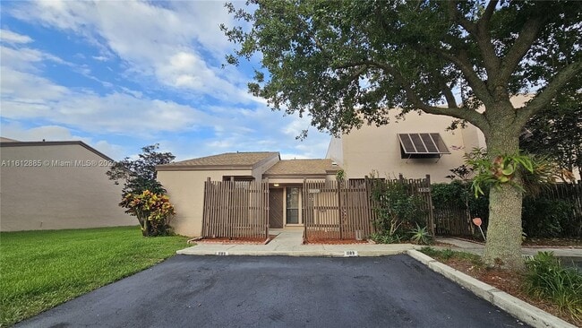 Building Photo - 1189 NW 122nd Ter Rental