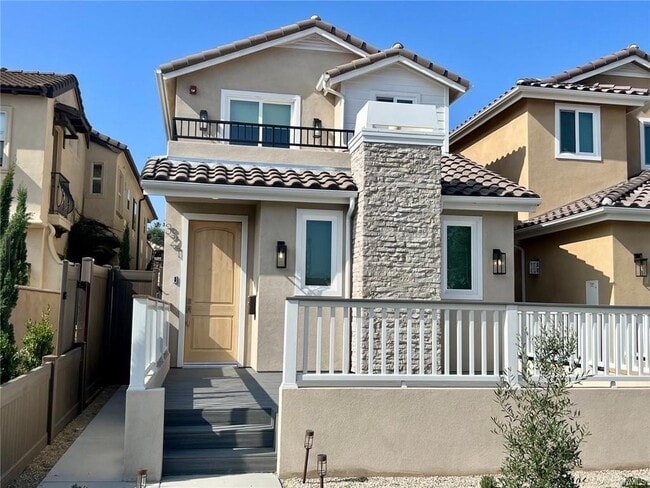 Building Photo - 321 Flint Ave