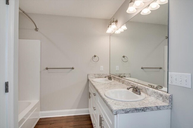 Photo - Village at Goshen