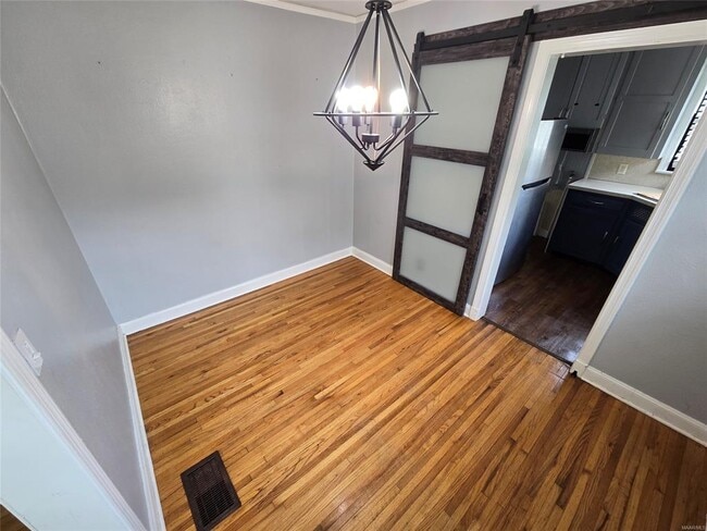 Photo - 110 Oak Forest Dr