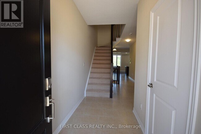 Photo - 3273 Mockingbird Common