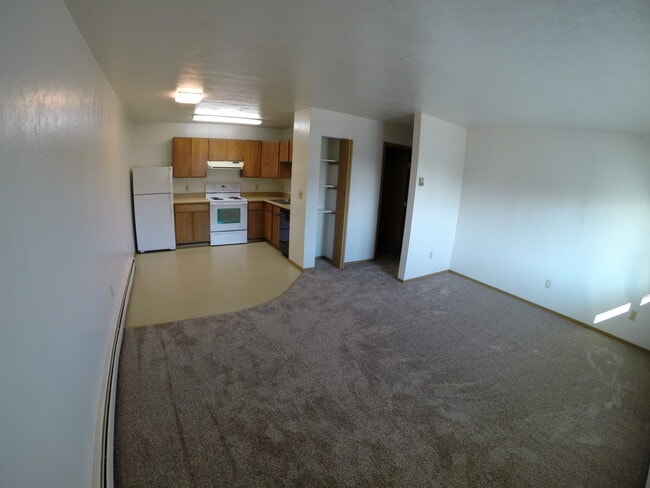 Building Photo - 2706 Turner St Unit 3