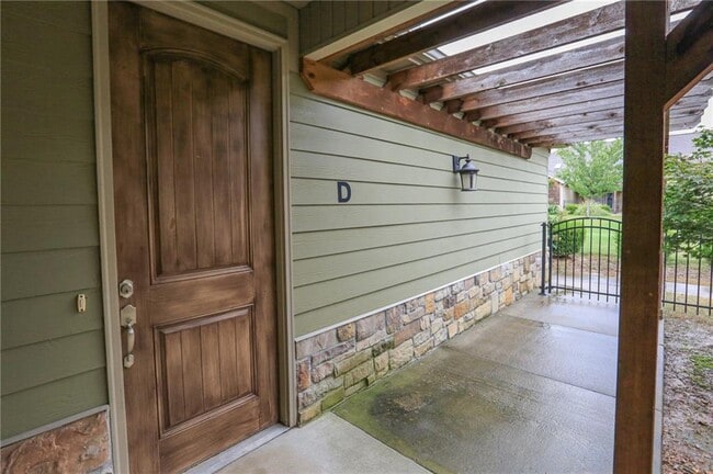 Photo - 2007 S Dixieland Rd