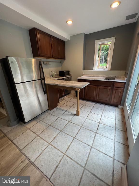 Photo - 14915 River Rd