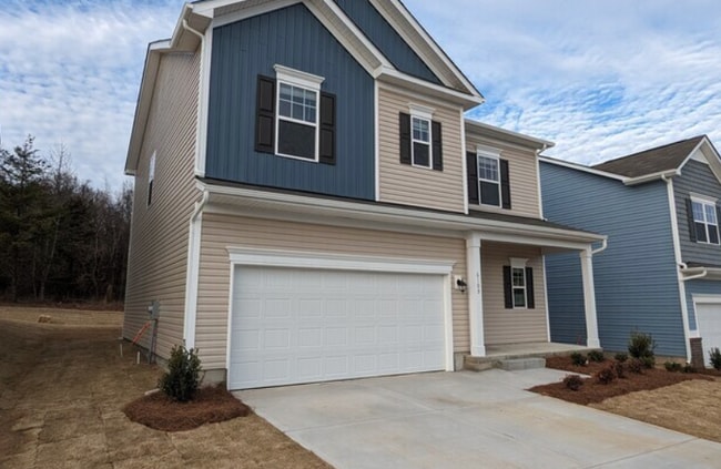 Building Photo - Room in House on Gala Ln