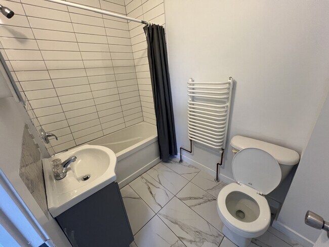 Photo - 78 Geneva St Unit 3